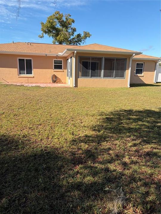 For Sale: $220,000 (3 beds, 2 baths, 1296 Square Feet)