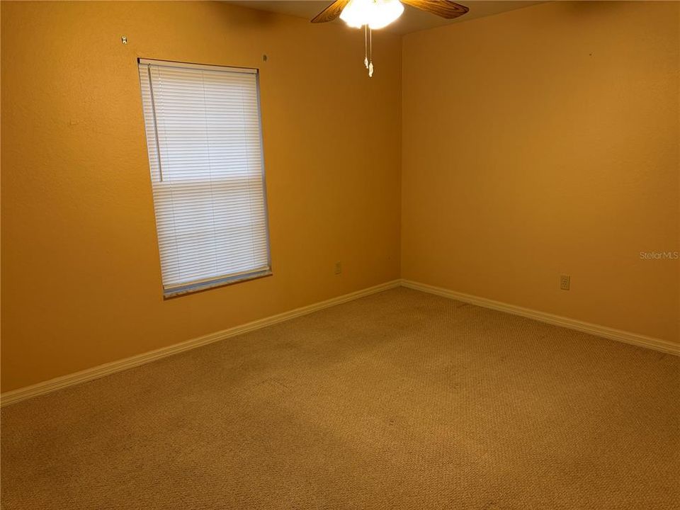 For Sale: $220,000 (3 beds, 2 baths, 1296 Square Feet)