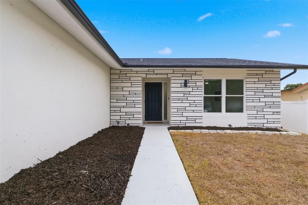 待售: $299,900 (3 贝兹, 2 浴室, 1530 平方英尺)