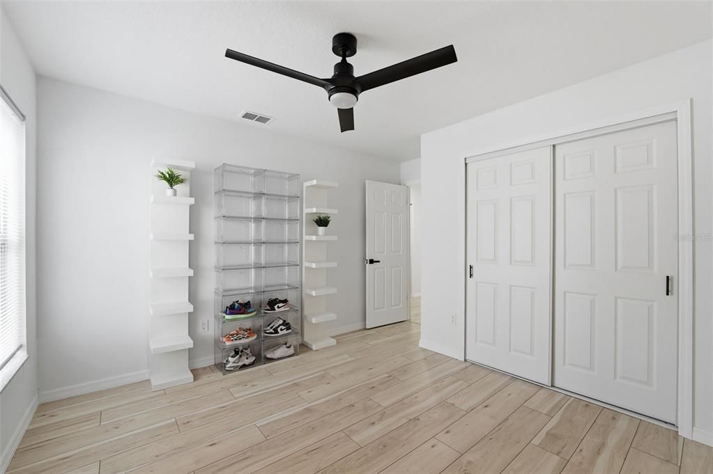 待售: $299,900 (3 贝兹, 2 浴室, 1530 平方英尺)