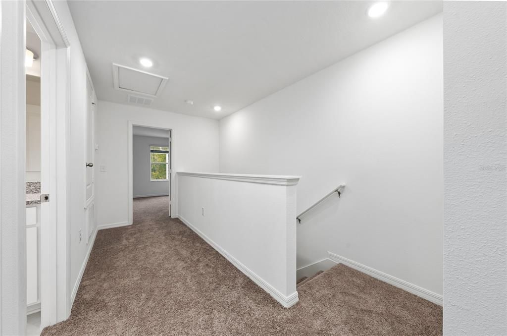 出租: $2,250 (3 贝兹, 2 浴室, 1557 平方英尺)