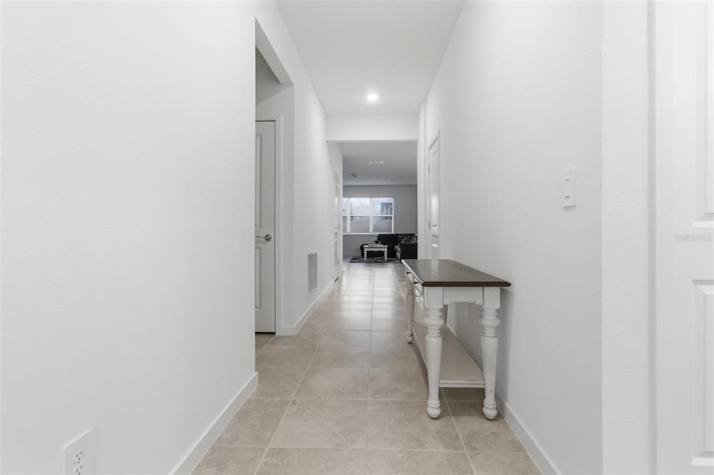 В аренду: $3,500 (4 спален, 2 ванн, 1850 Квадратных фут)