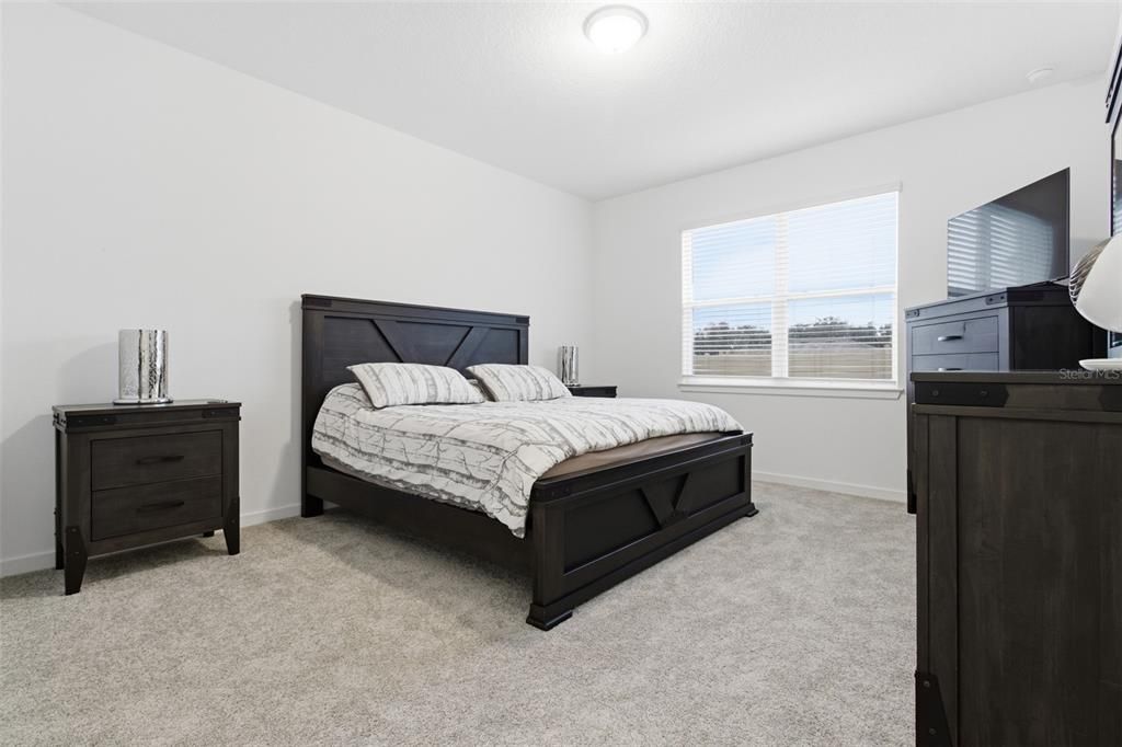 В аренду: $3,500 (4 спален, 2 ванн, 1850 Квадратных фут)