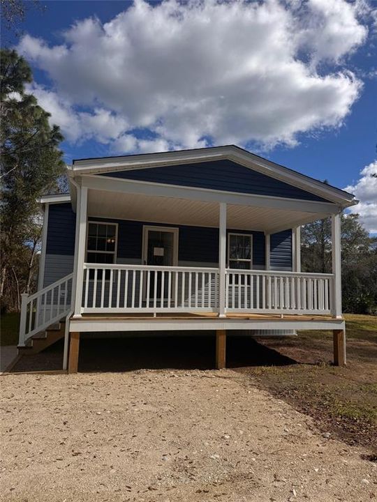 For Sale: $319,000 (2 beds, 2 baths, 1026 Square Feet)