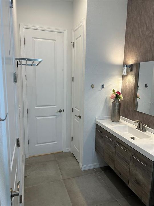 待售: $863,990 (5 贝兹, 4 浴室, 3187 平方英尺)