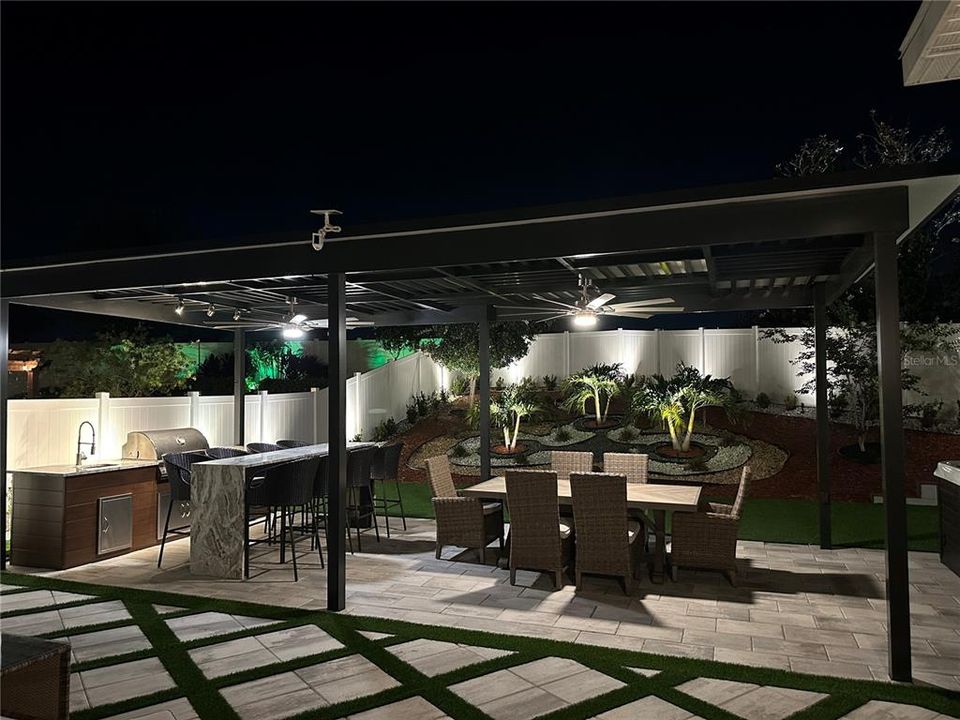 待售: $863,990 (5 贝兹, 4 浴室, 3187 平方英尺)