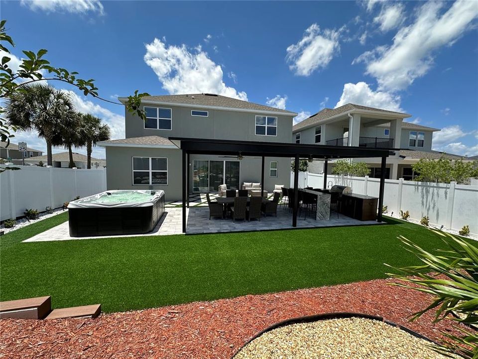 待售: $863,990 (5 贝兹, 4 浴室, 3187 平方英尺)