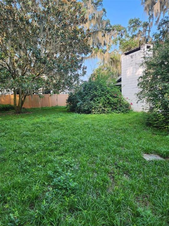 待售: $330,000 (2 贝兹, 2 浴室, 2011 平方英尺)