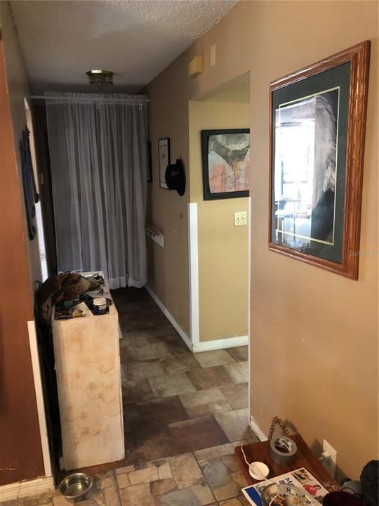 待售: $160,000 (2 贝兹, 2 浴室, 1520 平方英尺)