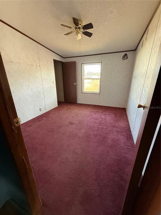 For Sale: $299,000 (3 beds, 2 baths, 1512 Square Feet)