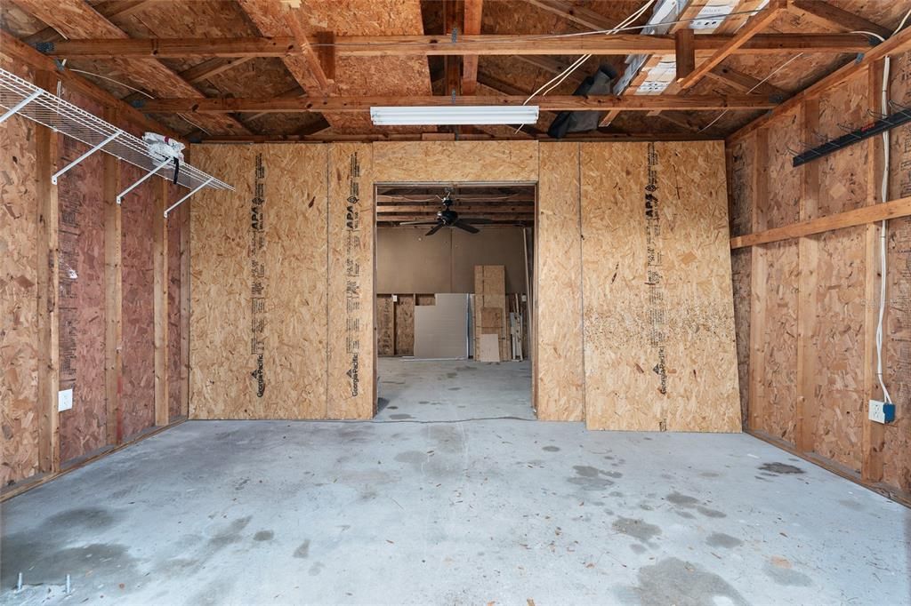 For Sale: $479,000 (4 beds, 2 baths, 2487 Square Feet)