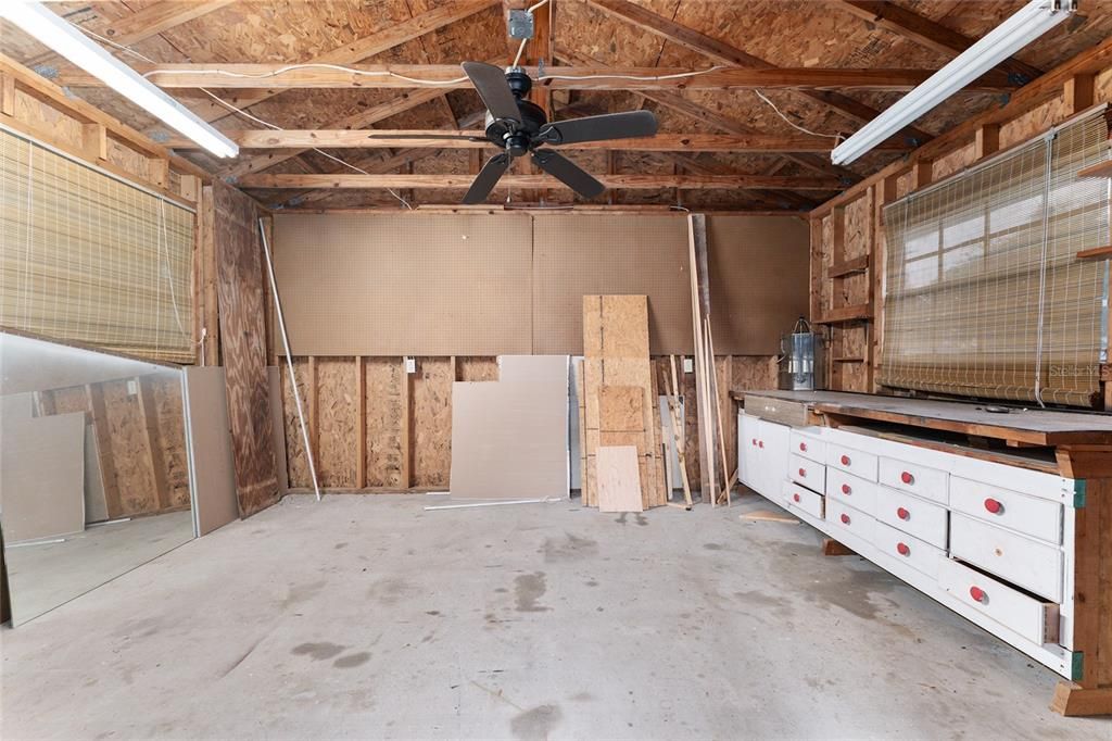 For Sale: $479,000 (4 beds, 2 baths, 2487 Square Feet)