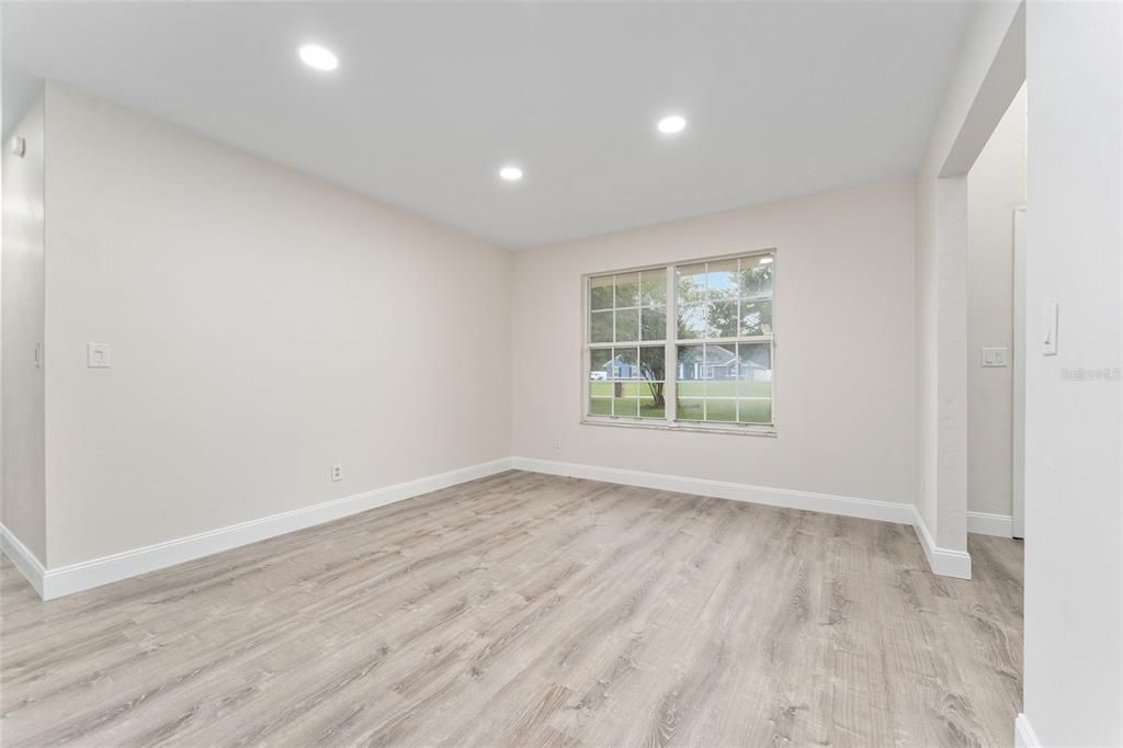 For Sale: $479,000 (4 beds, 2 baths, 2487 Square Feet)