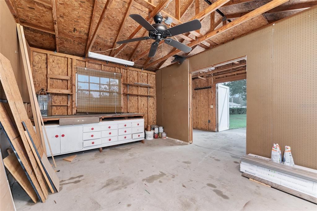 For Sale: $479,000 (4 beds, 2 baths, 2487 Square Feet)