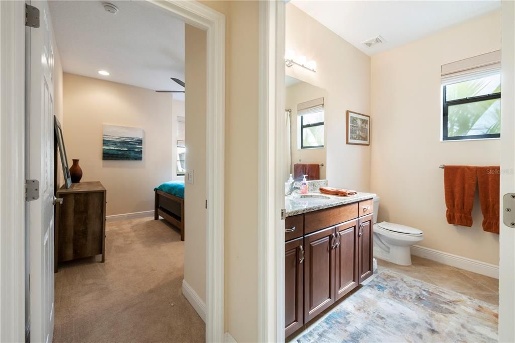 For Rent: $3,500 (2 beds, 2 baths, 1787 Square Feet)