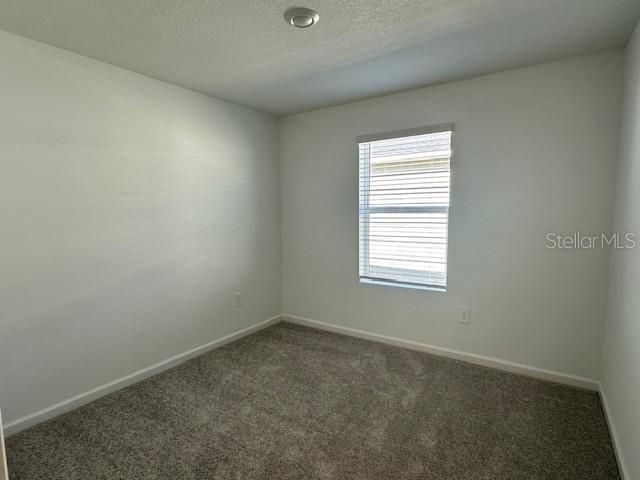 For Rent: $1,950 (3 beds, 2 baths, 1263 Square Feet)