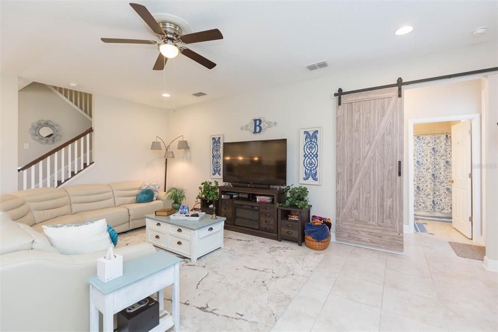 For Sale: $749,000 (5 beds, 4 baths, 3566 Square Feet)