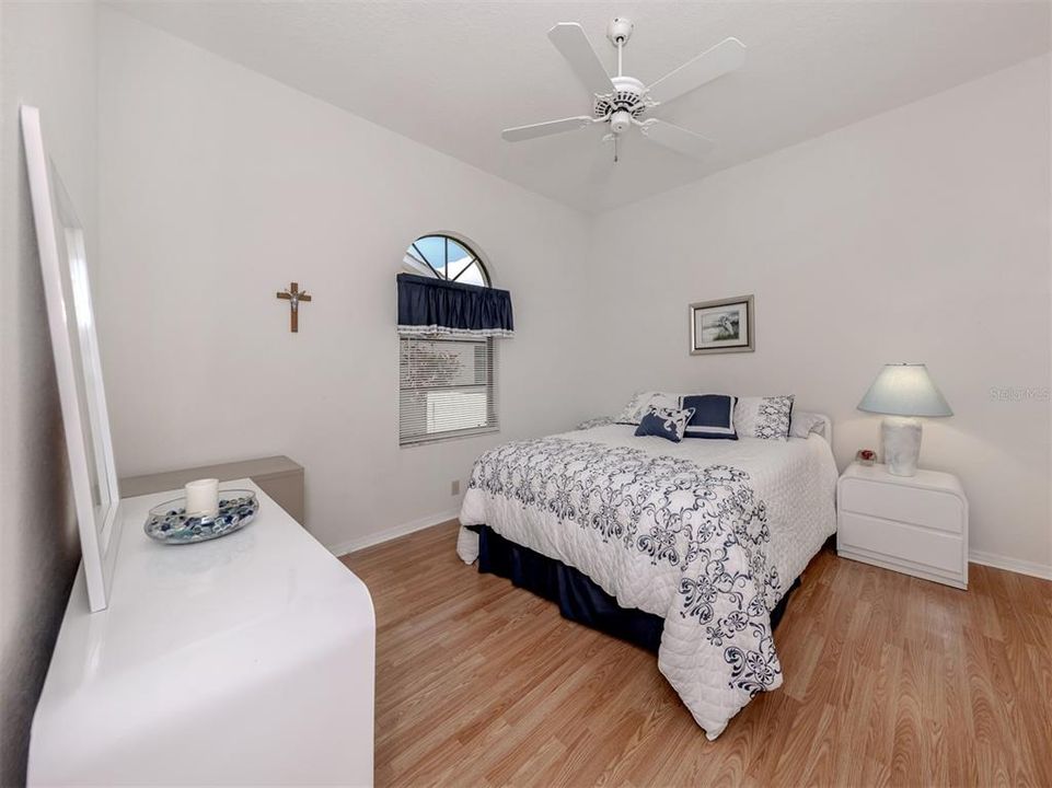 En Venta: $599,000 (3 camas, 2 baños, 2176 Pies cuadrados)