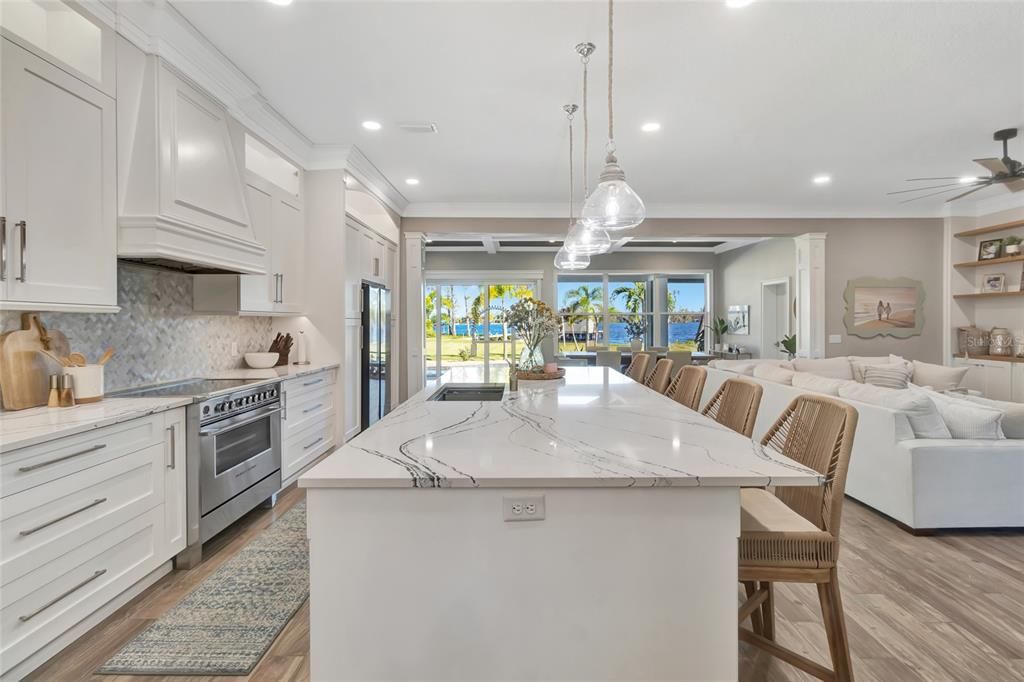 En Venta: $1,989,000 (4 camas, 3 baños, 2941 Pies cuadrados)