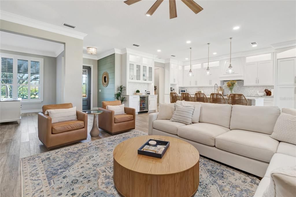 En Venta: $1,989,000 (4 camas, 3 baños, 2941 Pies cuadrados)