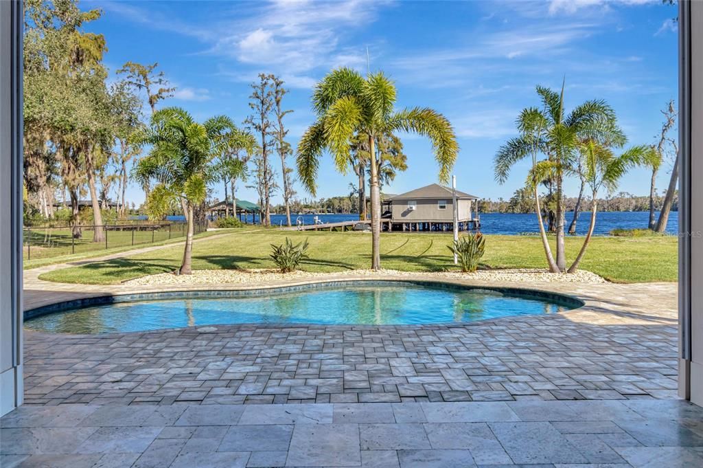 En Venta: $1,989,000 (4 camas, 3 baños, 2941 Pies cuadrados)