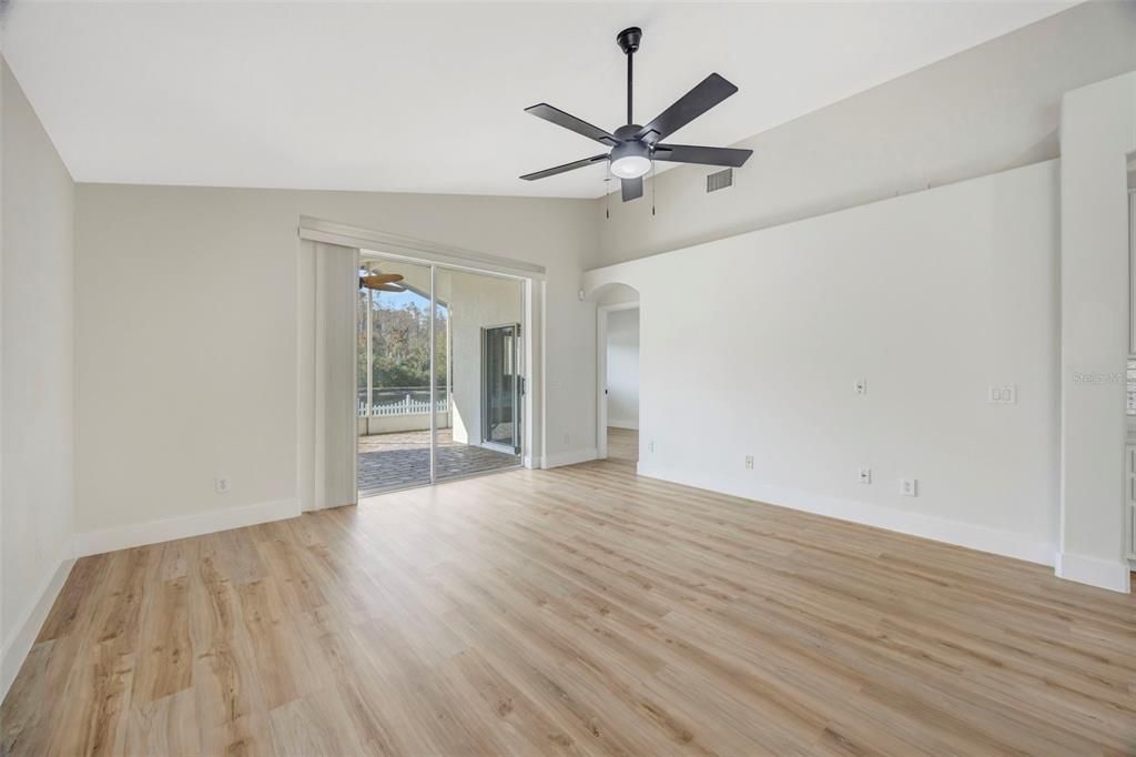 For Rent: $3,200 (3 beds, 2 baths, 2074 Square Feet)