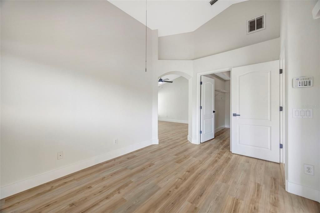 For Rent: $3,200 (3 beds, 2 baths, 2074 Square Feet)