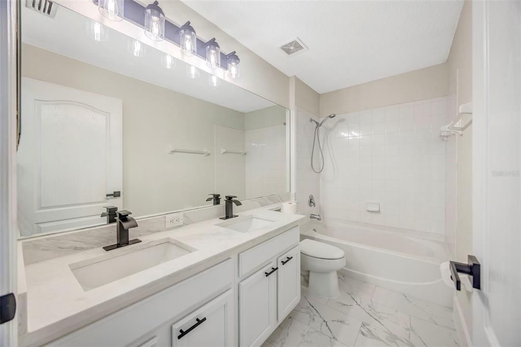 For Rent: $3,200 (3 beds, 2 baths, 2074 Square Feet)