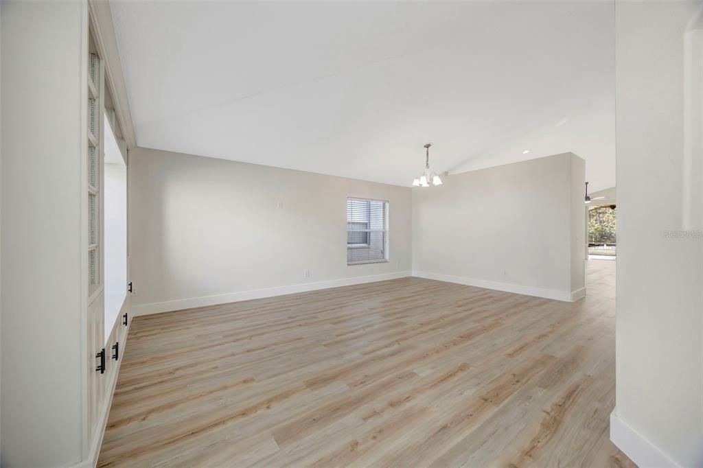 For Rent: $3,200 (3 beds, 2 baths, 2074 Square Feet)