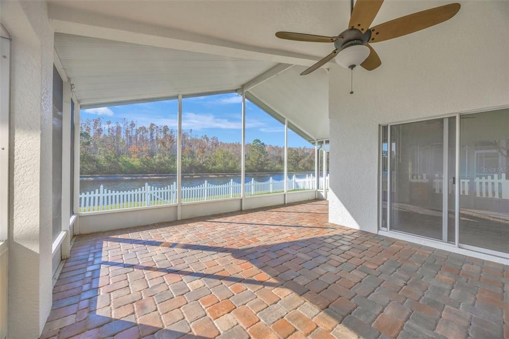 For Rent: $3,200 (3 beds, 2 baths, 2074 Square Feet)