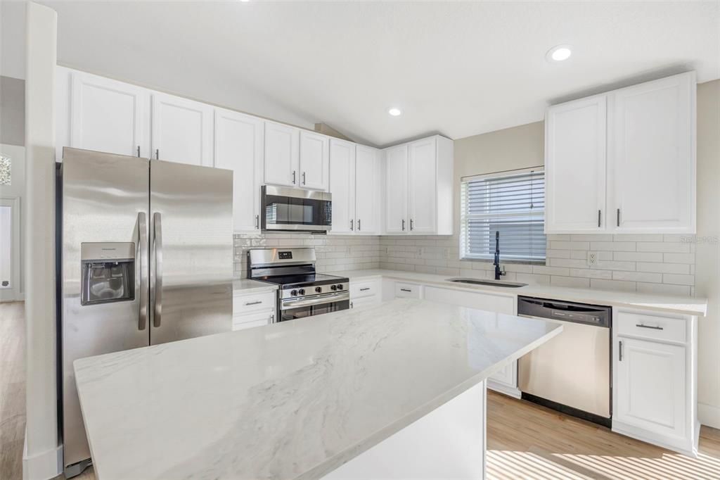 For Rent: $3,200 (3 beds, 2 baths, 2074 Square Feet)