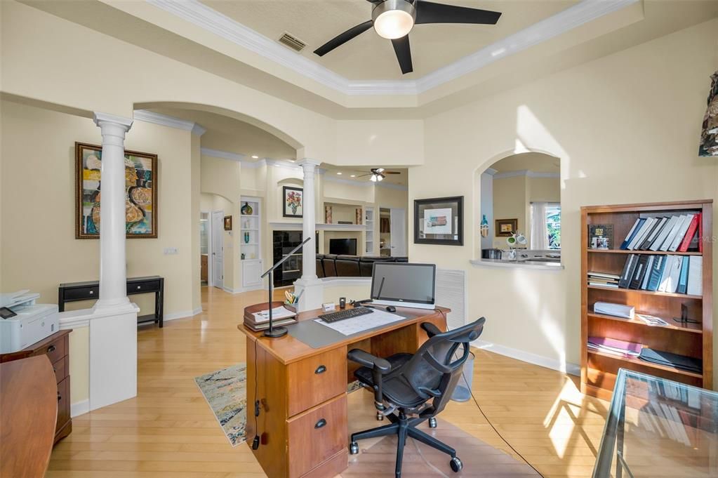 For Sale: $835,000 (3 beds, 3 baths, 2218 Square Feet)