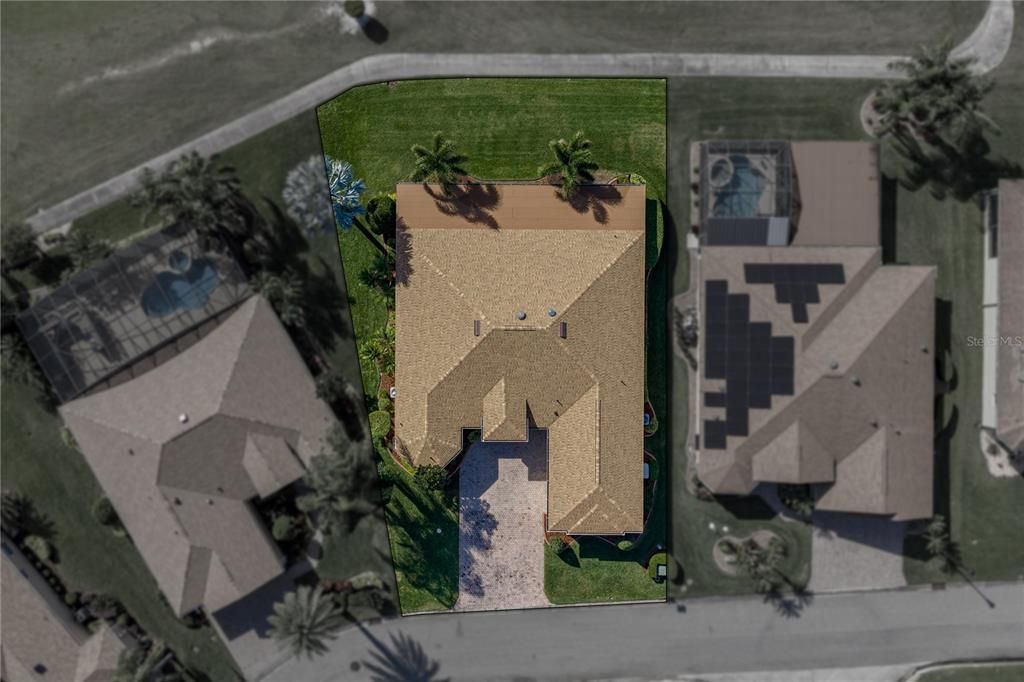 For Sale: $575,000 (4 beds, 3 baths, 2923 Square Feet)