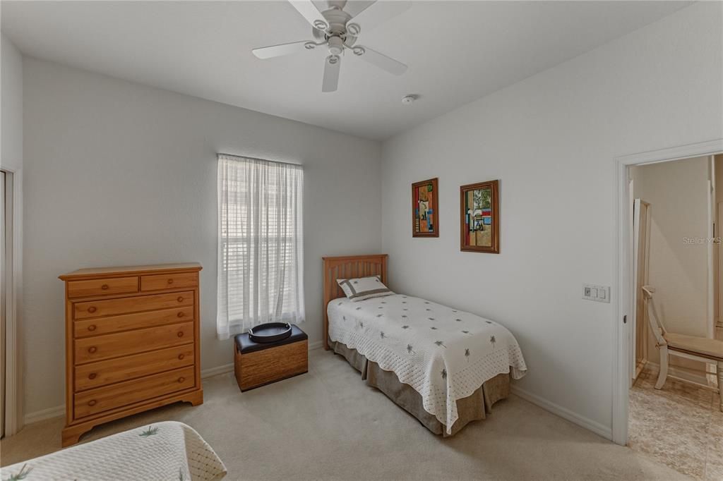 For Sale: $575,000 (4 beds, 3 baths, 2923 Square Feet)