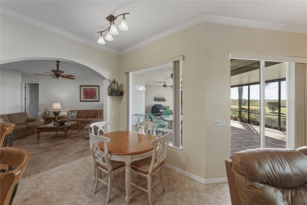 For Sale: $575,000 (4 beds, 3 baths, 2923 Square Feet)