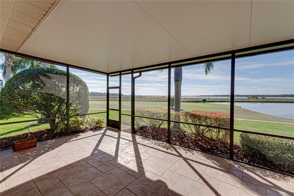 For Sale: $575,000 (4 beds, 3 baths, 2923 Square Feet)