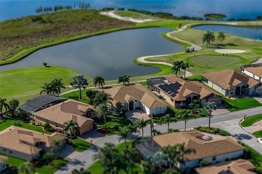 For Sale: $575,000 (4 beds, 3 baths, 2923 Square Feet)