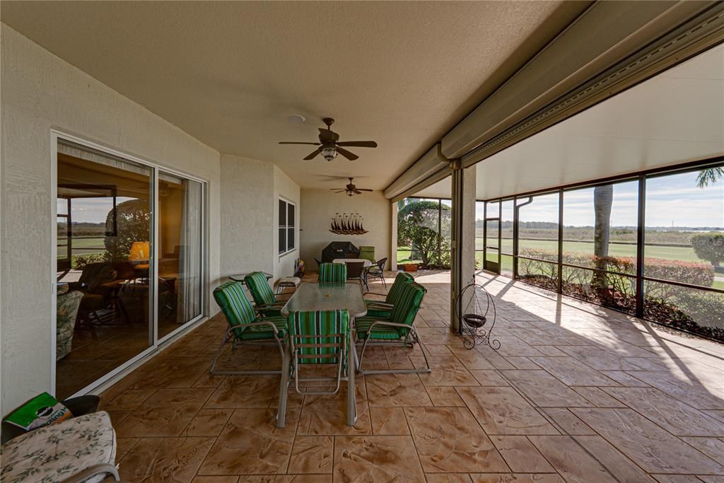 For Sale: $575,000 (4 beds, 3 baths, 2923 Square Feet)