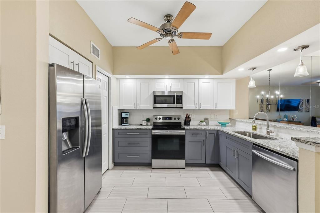 For Sale: $695,000 (4 beds, 4 baths, 2275 Square Feet)