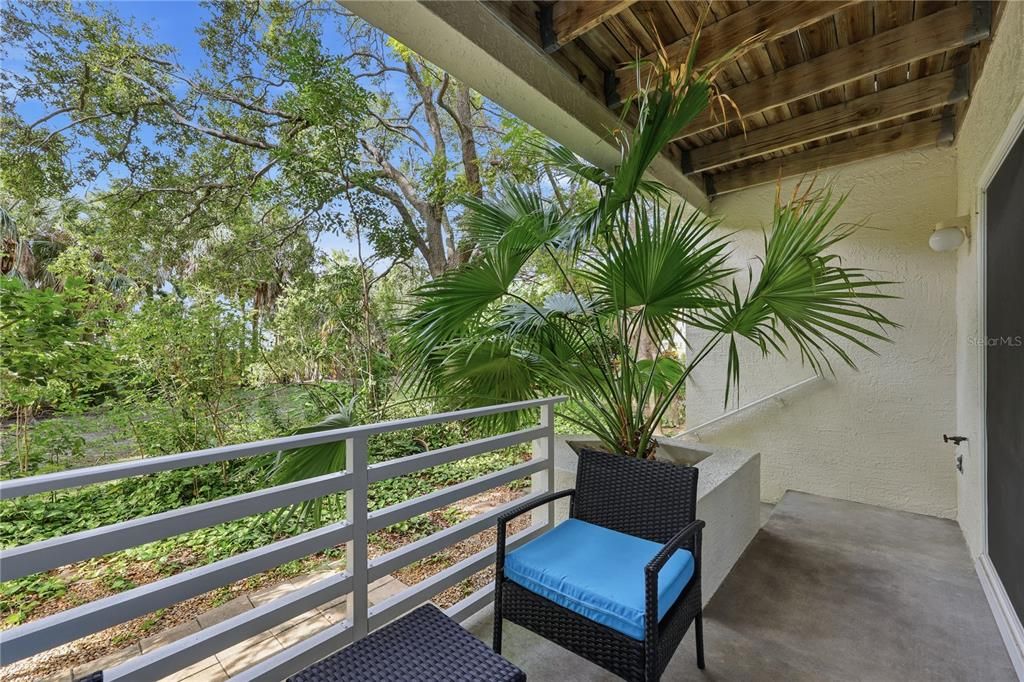 For Sale: $695,000 (4 beds, 4 baths, 2275 Square Feet)