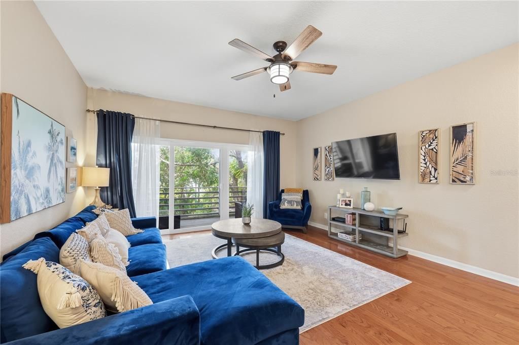 For Sale: $695,000 (4 beds, 4 baths, 2275 Square Feet)