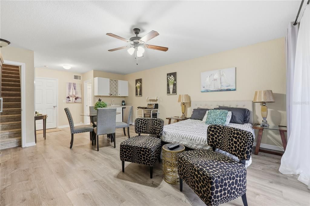 For Sale: $695,000 (4 beds, 4 baths, 2275 Square Feet)