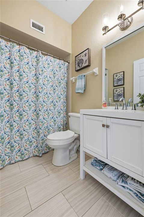 For Sale: $695,000 (4 beds, 4 baths, 2275 Square Feet)