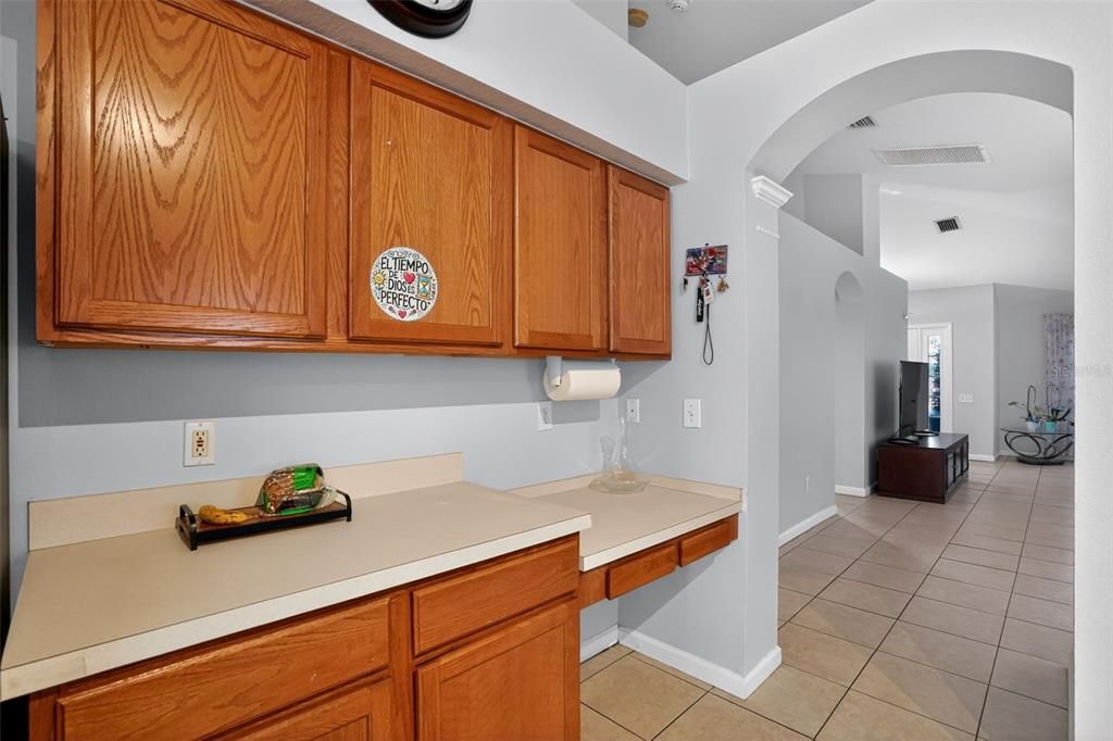 待售: $379,900 (4 贝兹, 2 浴室, 1936 平方英尺)