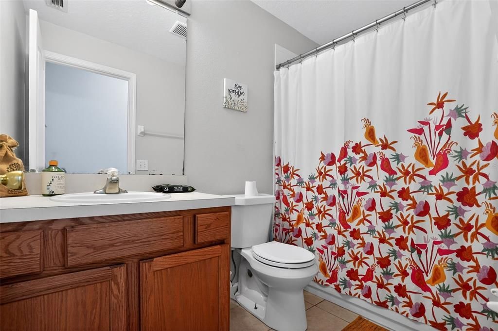 待售: $379,900 (4 贝兹, 2 浴室, 1936 平方英尺)