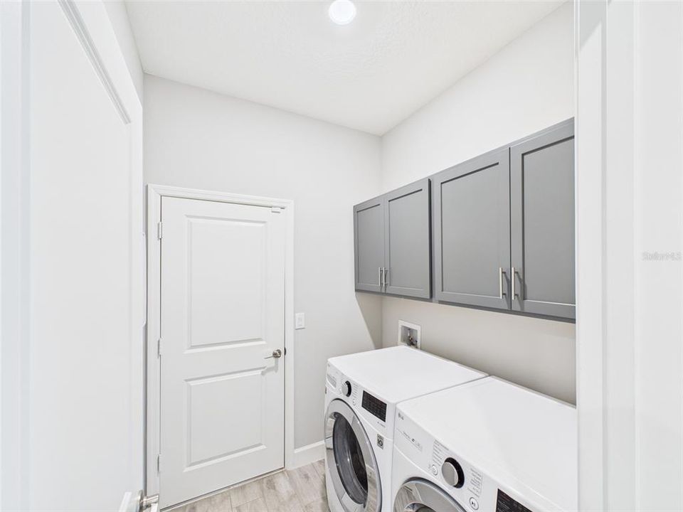 En Venta: $339,900 (3 camas, 2 baños, 1908 Pies cuadrados)