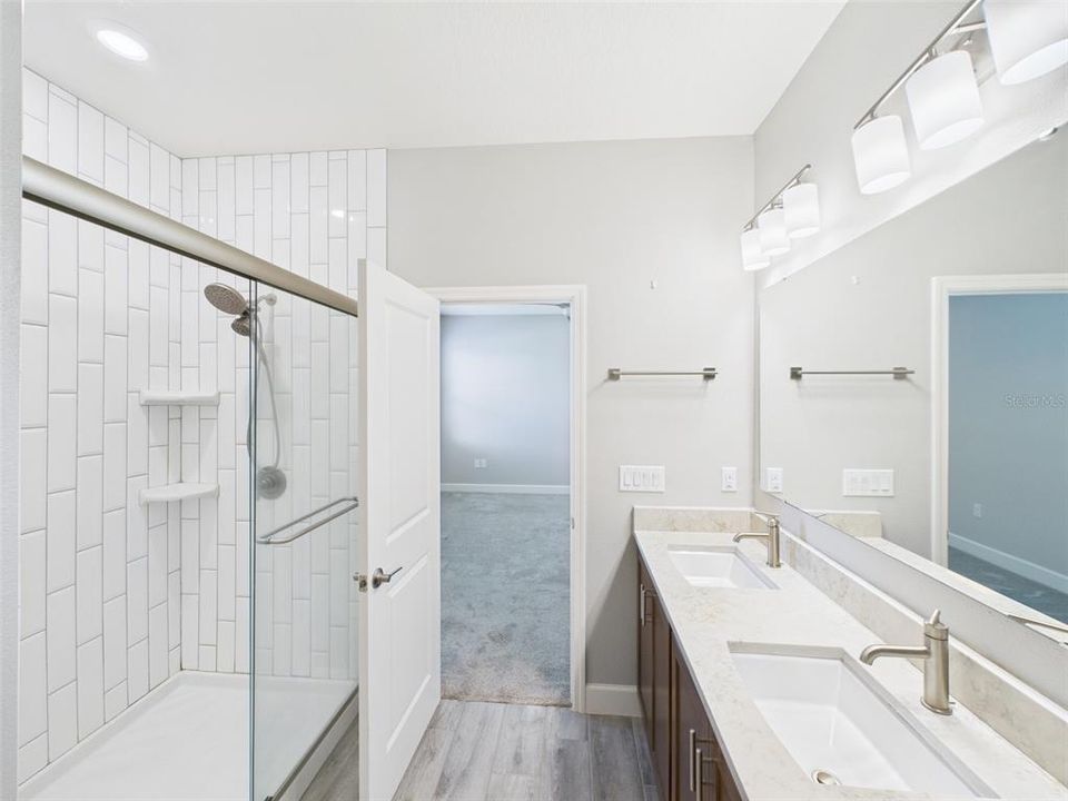 En Venta: $339,900 (3 camas, 2 baños, 1908 Pies cuadrados)