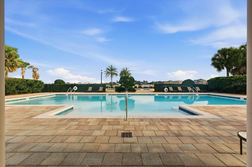 Active With Contract: $339,900 (3 beds, 2 baths, 1908 Square Feet)