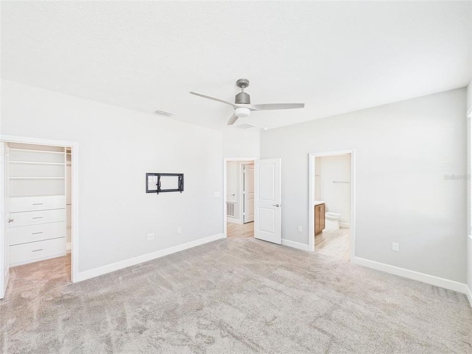 En Venta: $339,900 (3 camas, 2 baños, 1908 Pies cuadrados)