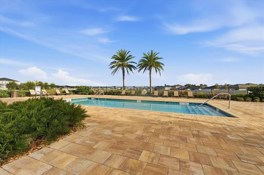 Active With Contract: $339,900 (3 beds, 2 baths, 1908 Square Feet)